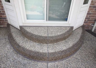 Round Exposed Concrete Step Designs