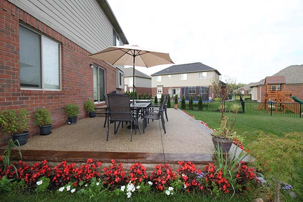 Exposed aggregate patios in Macomb County, MI